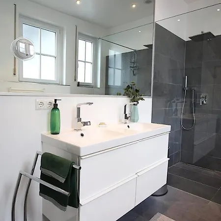 Mainhattan - Design Loft Direkt Am Main *